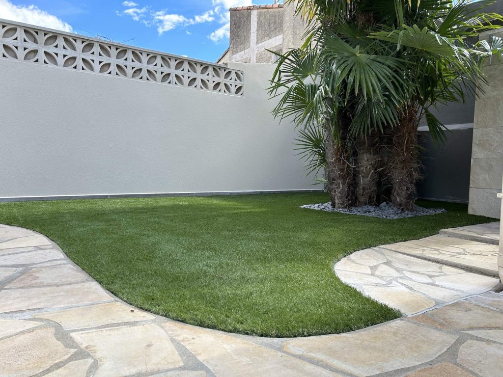 Création de jardin et entretien sur Montpellier, Lattes, Perols, ,Palavas les Flots, La Grande Motte, Carnon, Mauguio et castelnau le lez